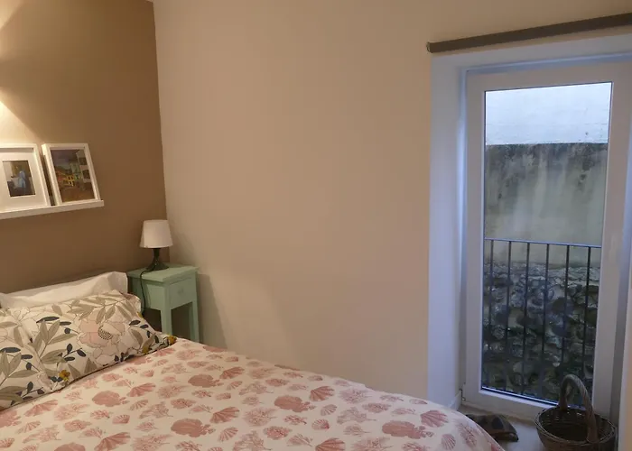 Vivienda Con Terraza En Playas De Baiona